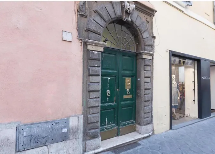 Terrazzo Frattina With Private Terrace Apartment